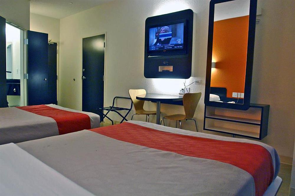 Motel 6-Biloxi, Ms - Beach 객실 사진