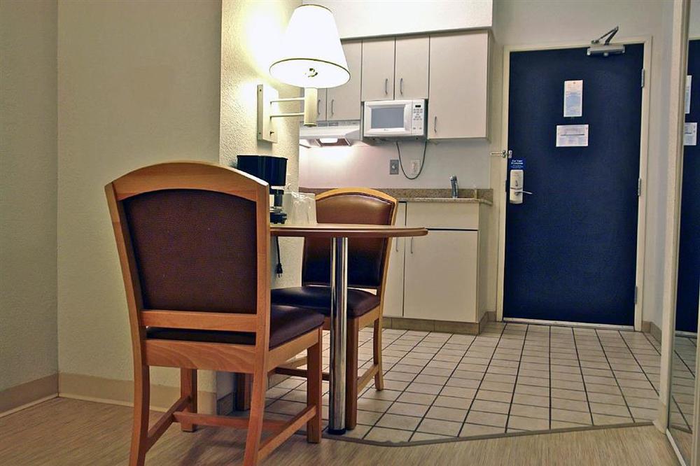 Motel 6-Biloxi, Ms - Beach 객실 사진